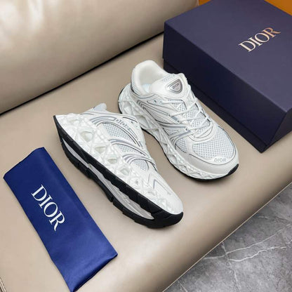 Premium Tech-Runner Sneakers