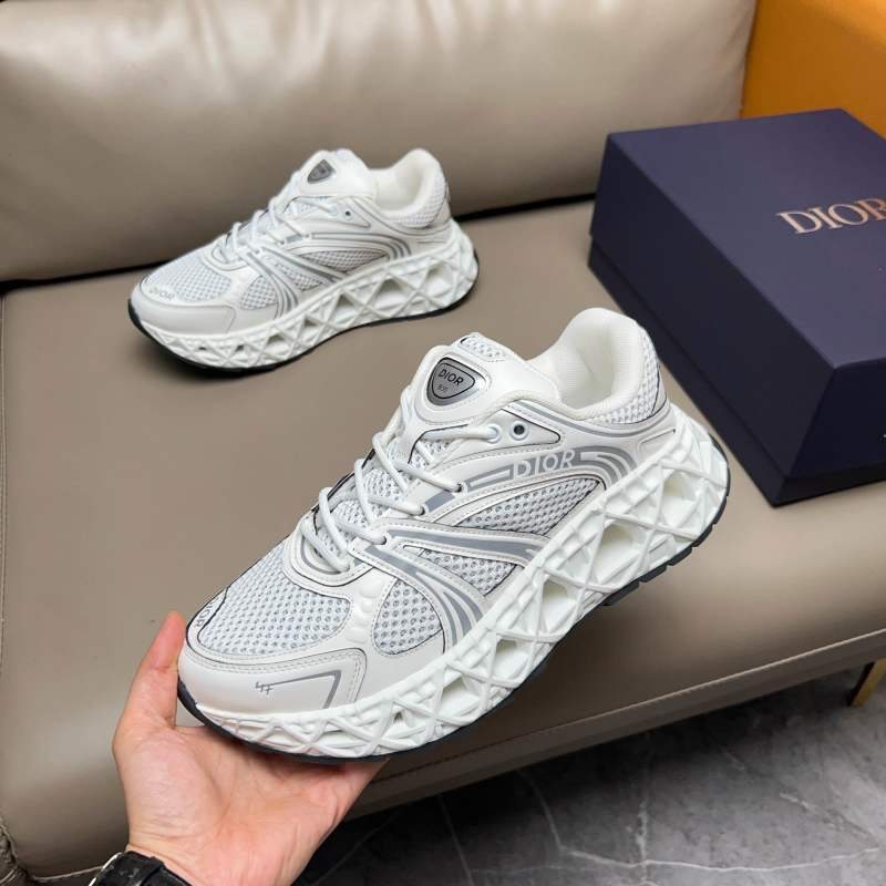 Premium Tech-Runner Sneakers